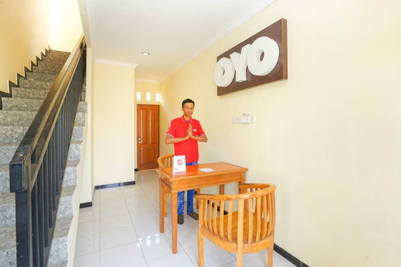 Oyo 522 Majapahit Homestay Syariah 2 Banyuwangi  Kültér fotó